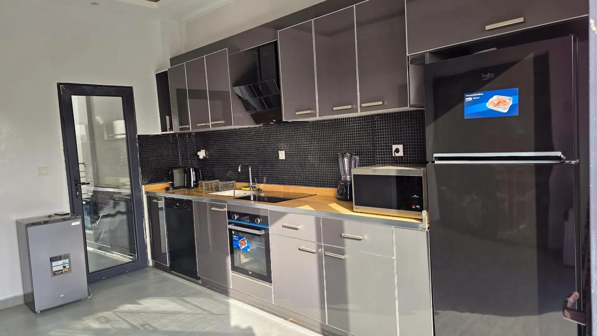 Ambassade Prestige Suite - Appartement Spacieux 达喀尔 公寓