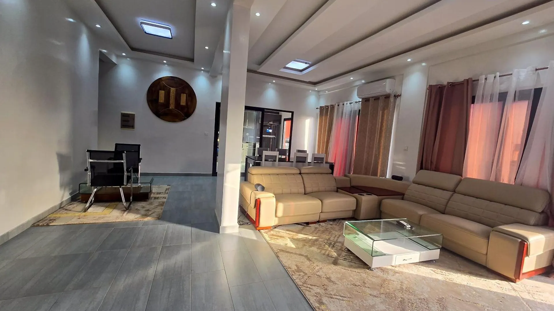 公寓 Ambassade Prestige Suite - Appartement Spacieux 达喀尔 塞内加尔